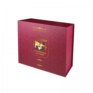 Подаръчна кутия с богата текстура, храна, чай